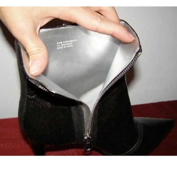 New w/box Carlos Santana crackle ankle boots 8.5 - Picture 7 of 7